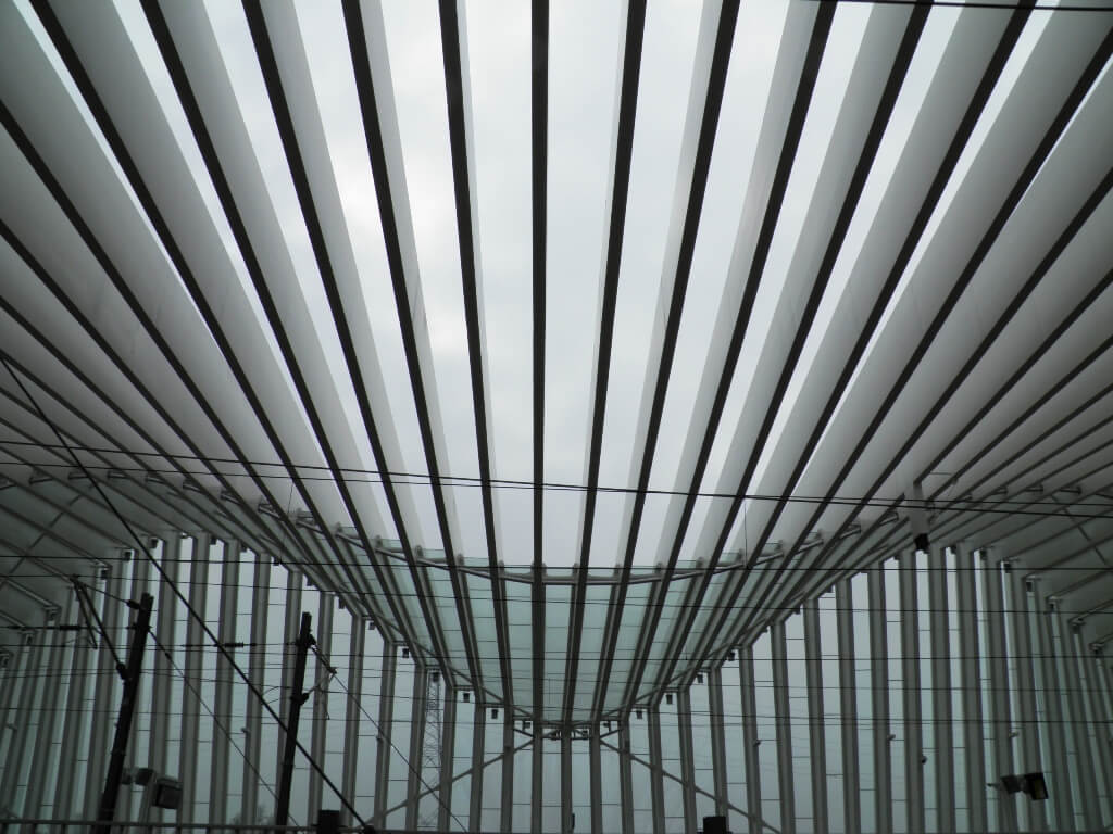 calatrava stazione alta velocità reggio emilia mediopadana
