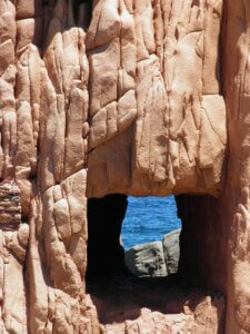 rocce rosse arbatax sardegna