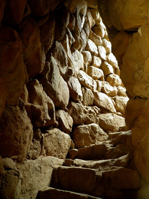 nuraghe la prisgiona capichera arzachena