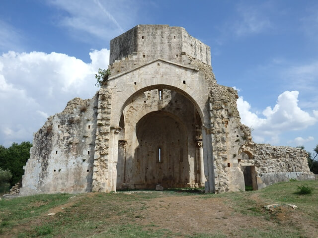 abbazia san bruzio magliano in toscana