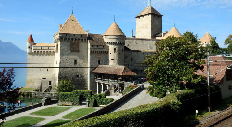 castello chillon montreux lago ginevra
